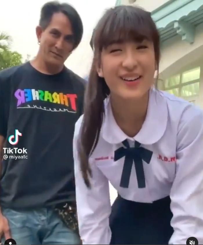 น้องมิย่า ลูก พีท ทองเจือ