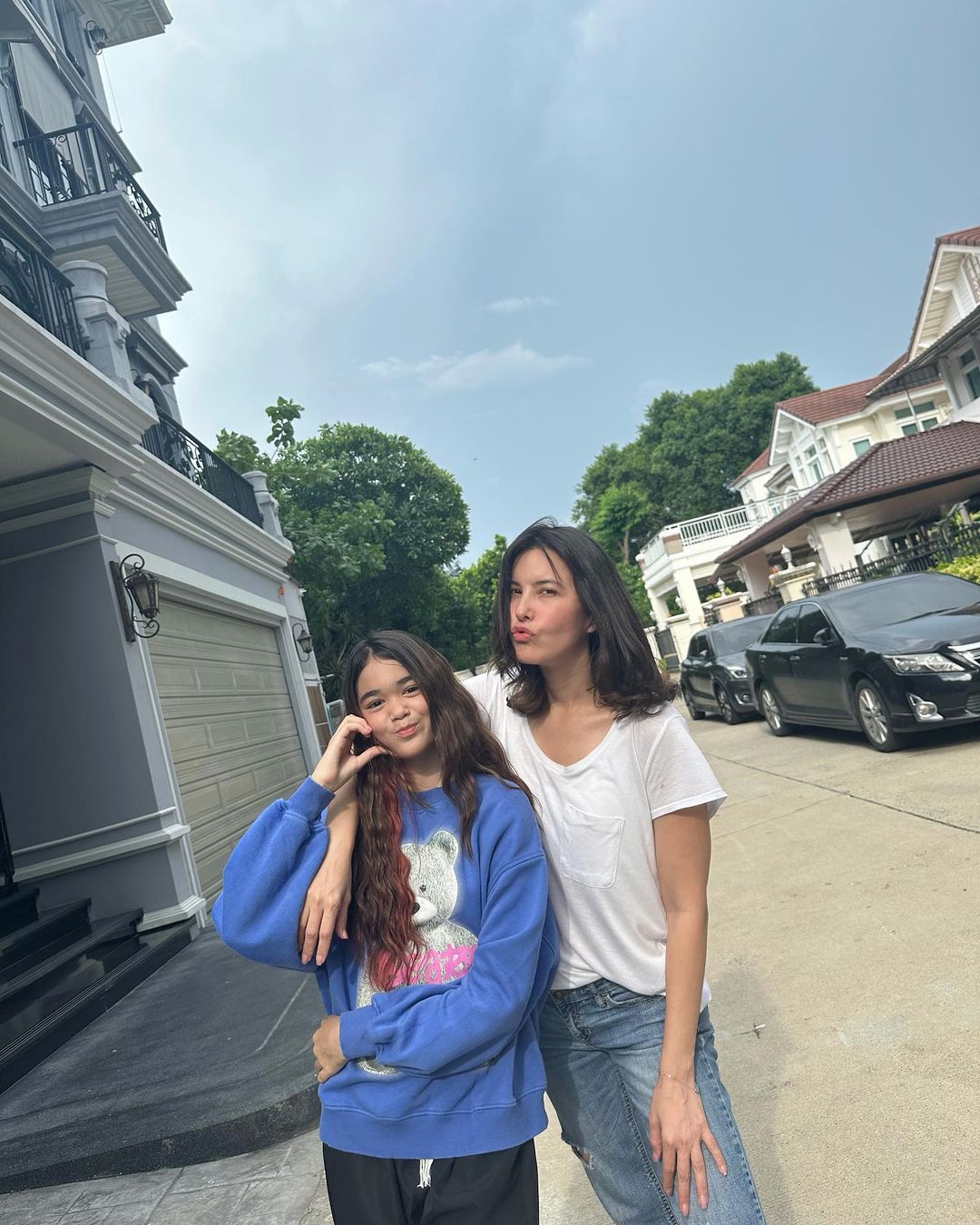 ธัญญ่า  เป็ก สัณณ์ชัย