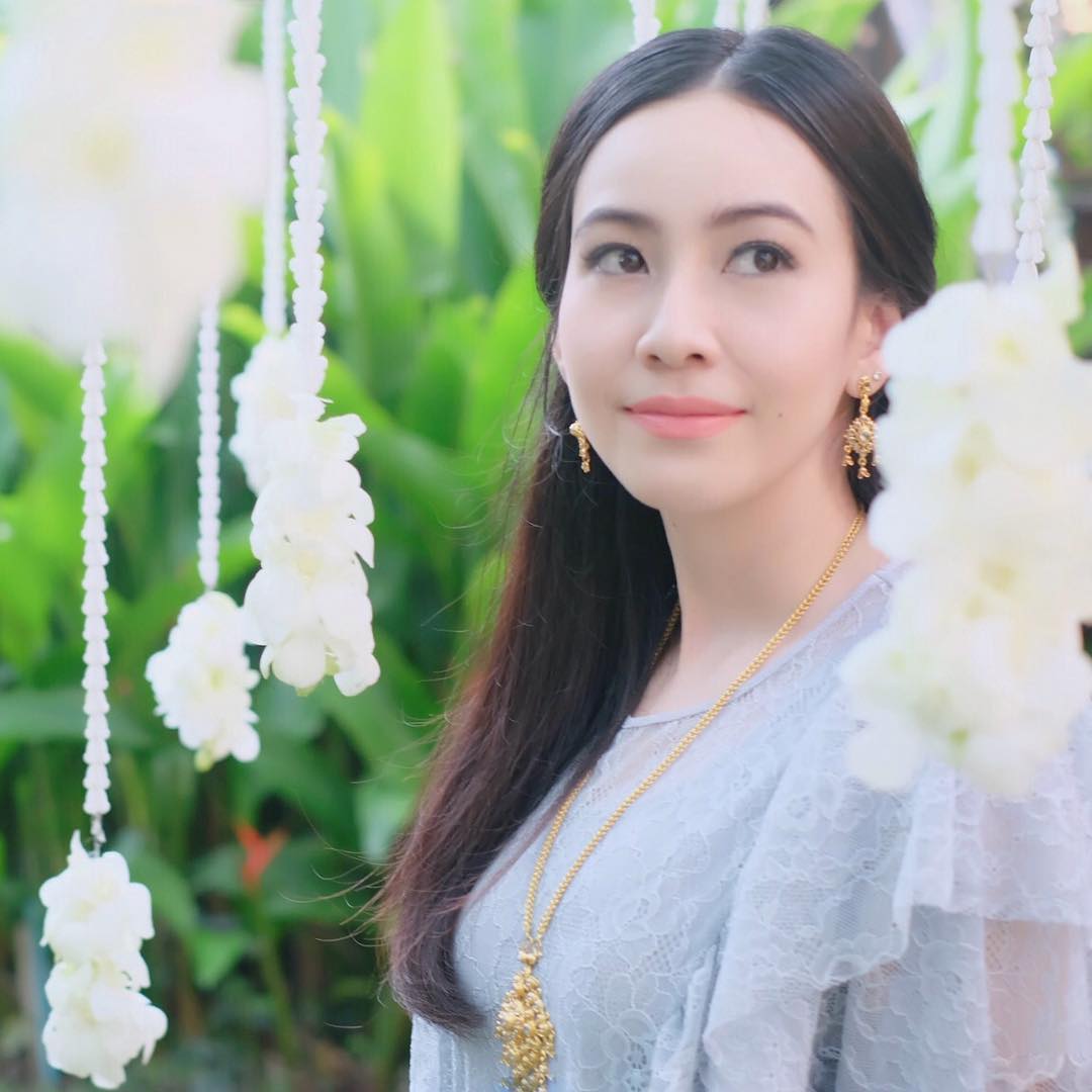 บุ๊คกี้ พิมพลอย