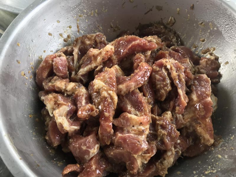 หมูแดดเดียว