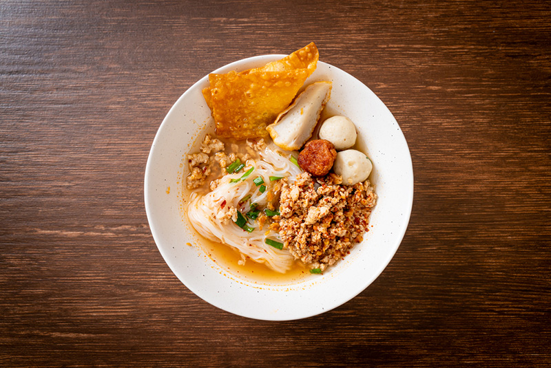 ก๋วยเตี๋ยวต้มยํา ก๋วยเตี๋ยวหมูต้มยํา