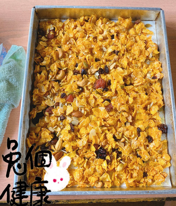 คอร์นเฟล็กคาราเมล สูตรคอร์นเฟล็กคาราเมล ของกินเล่น สูตรขนม 