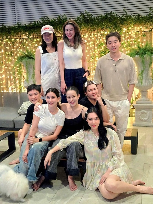 แก๊งนางเอก นางร้าย