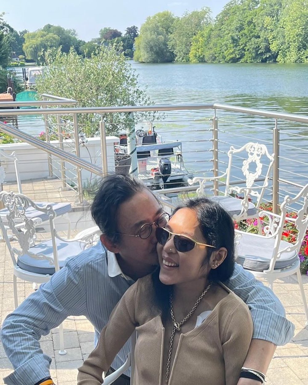 หญิงแมงมุม ประกาศ แค่ตาบอด ยังไม่ตาย อยากบอกอะไรมาบอกกันได้ตรง ๆ