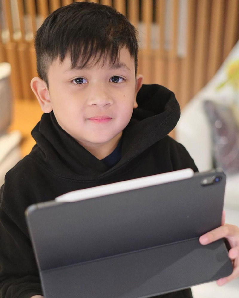 ลูกดาราไทย