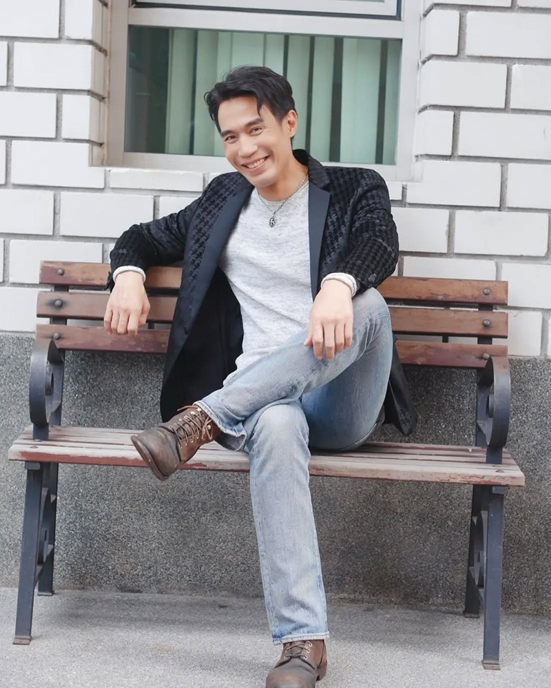 ส่องภาพนอกจอ ดอม เหตระกูล ในวัย 48 ปี