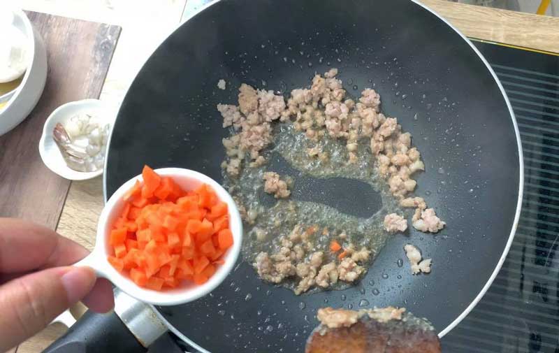 ไข่ตุ๋น
