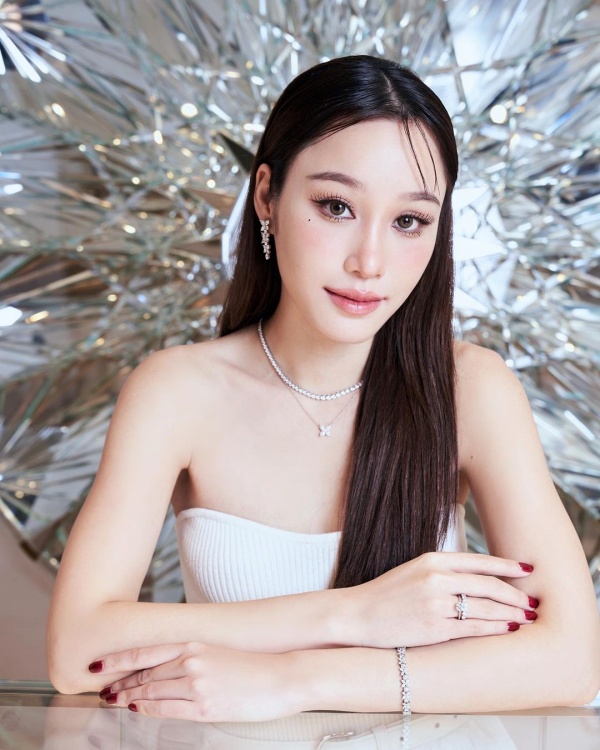 เบล ณัฐสิมา ศิริสุนทร