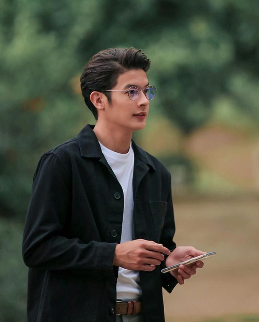 เพื่อน คณิน