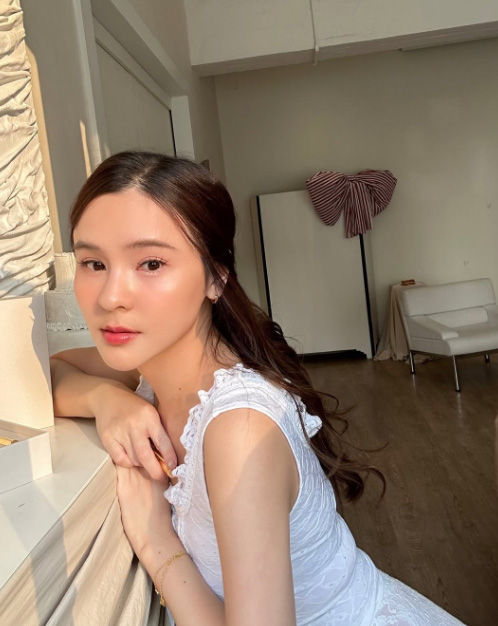 ออม สุชาร์