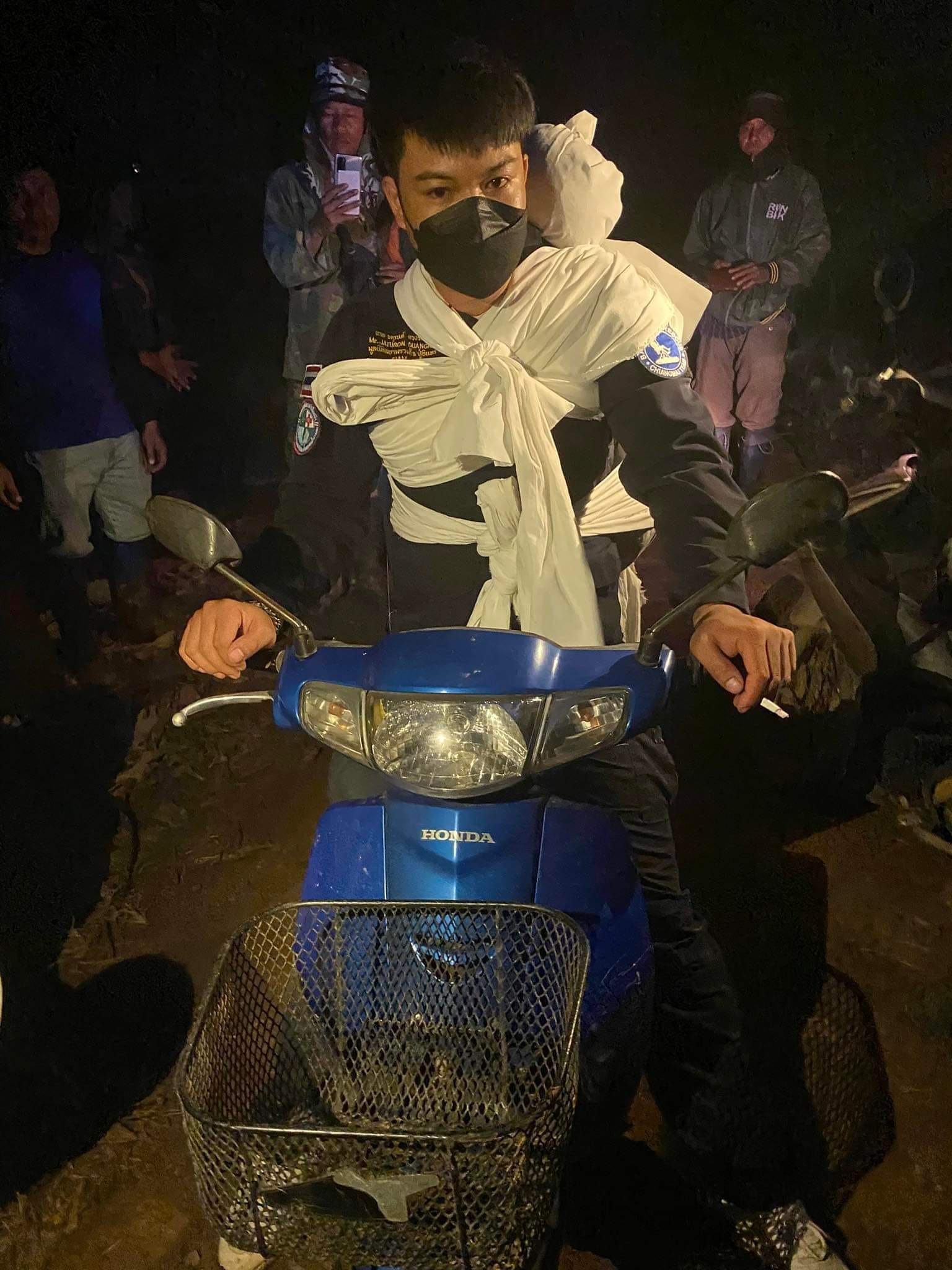 เคลื่อนย้ายศพ