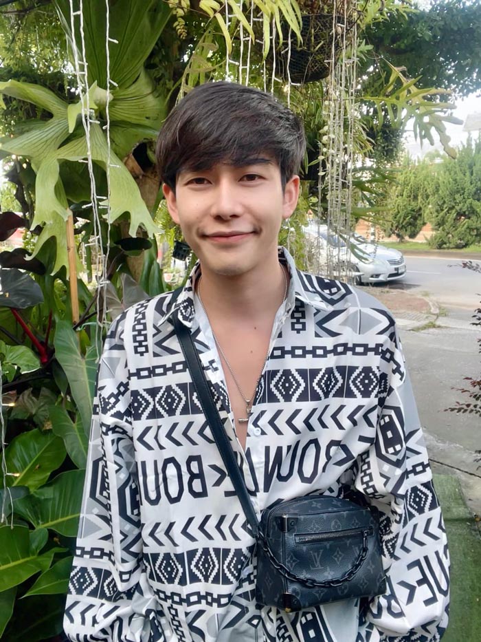 ครูเต้ย อภิวัฒน์