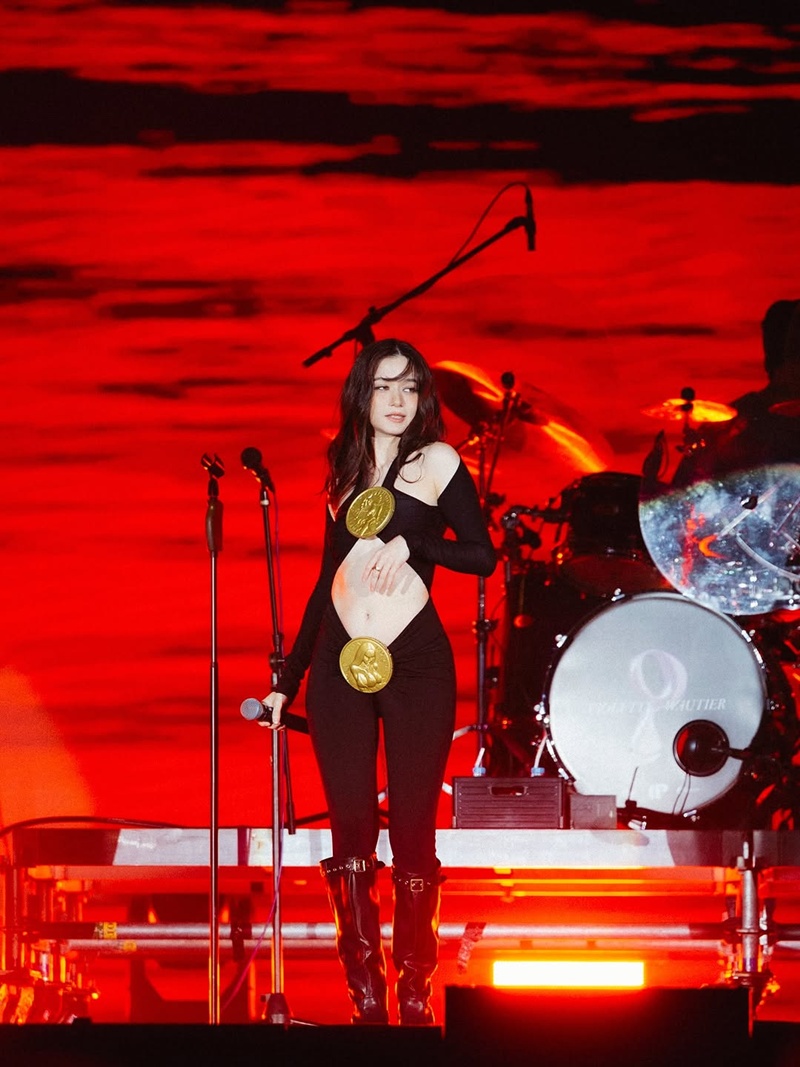 วี วิโอเลต