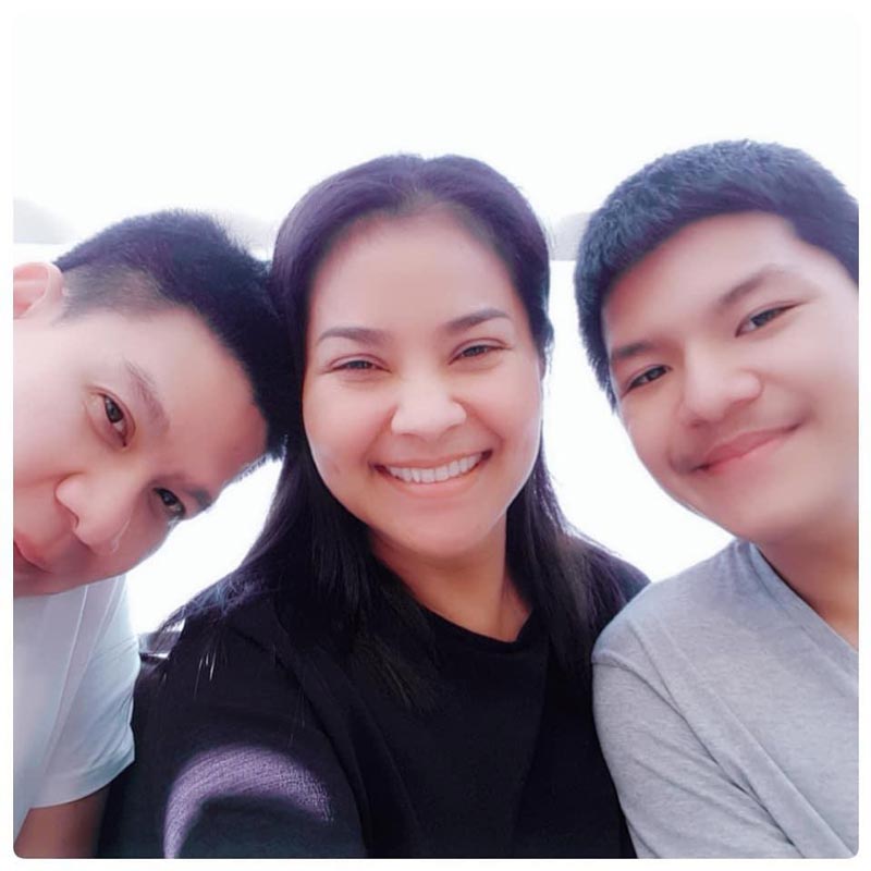 นุ้ย ตั๊ก