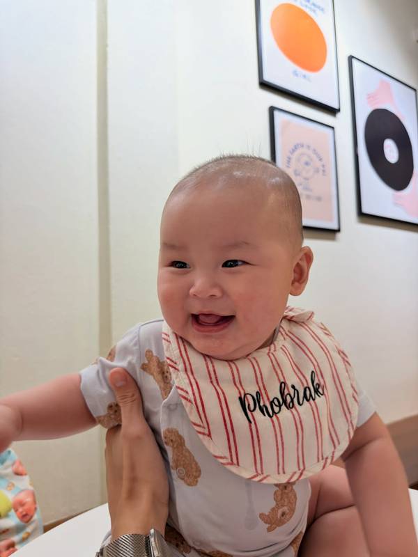 น้องพบรัก ลูกเจมส์ จิรายุ