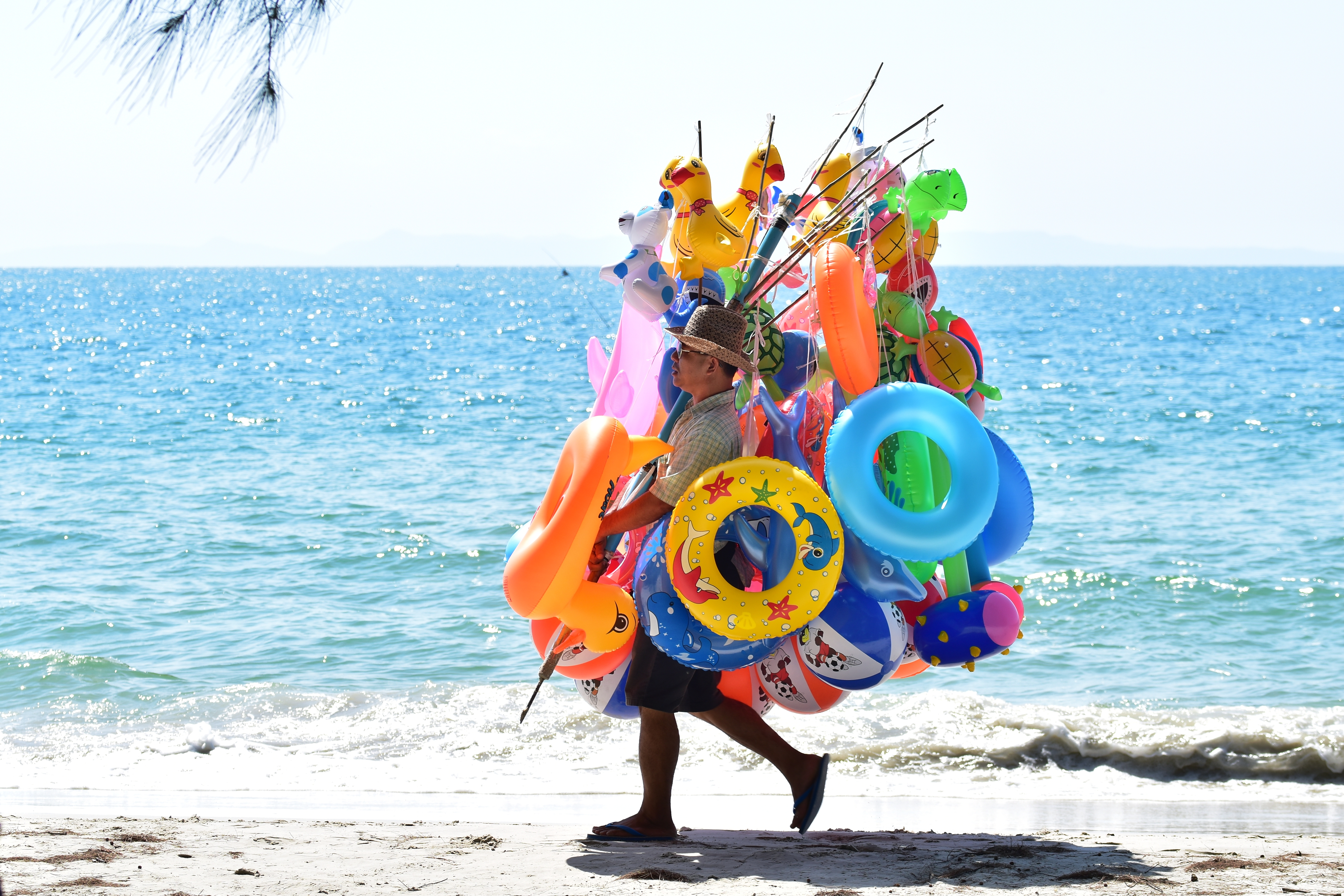 หาดบานชื่น ตราด
