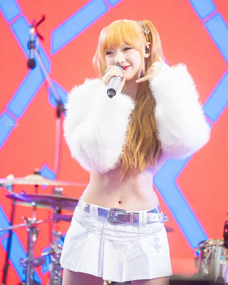 พลอยชมพู ญานนีน