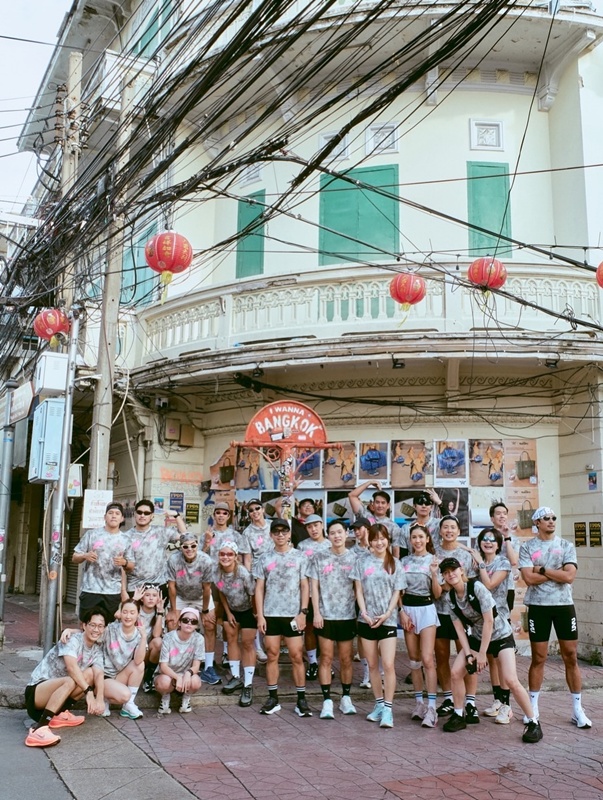 ภาพ เกรท วรินทร พร้อมผองเพื่อน ไปยิ่ง แต่ไม่ได้วิ่ง