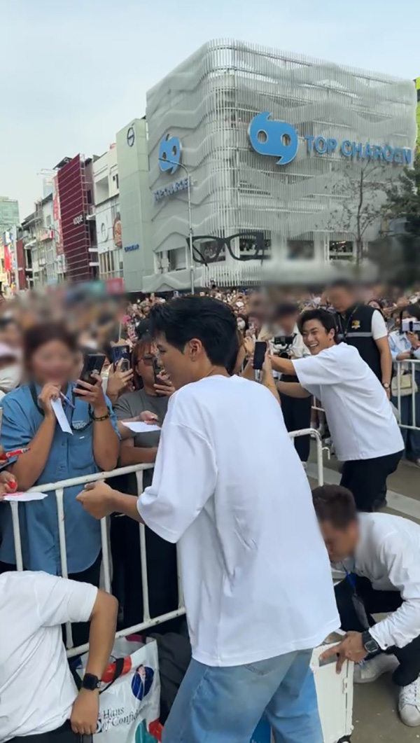 พี่จอง คัลแลน แห่งช่อง Cullen HateBerry 