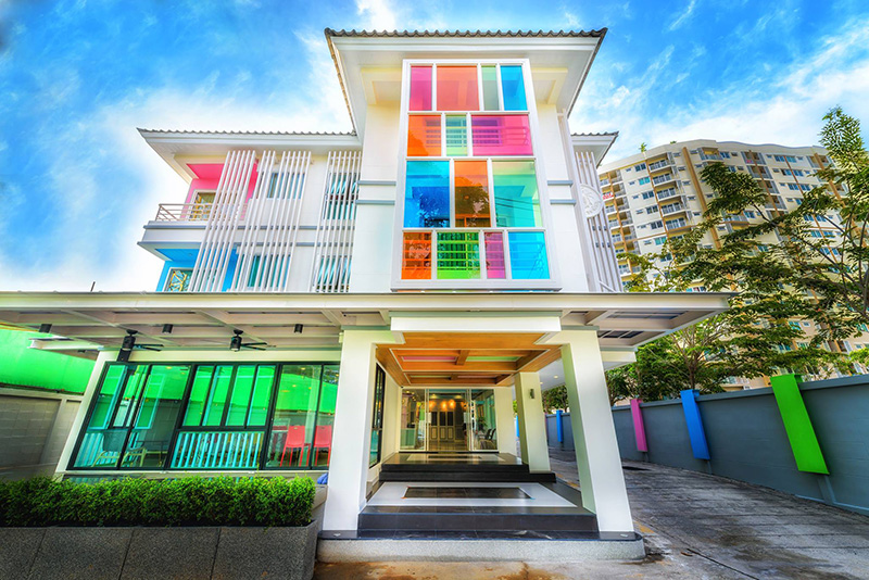 ที่พักภูเก็ตในตัวเมือง The Tint at Phuket Town