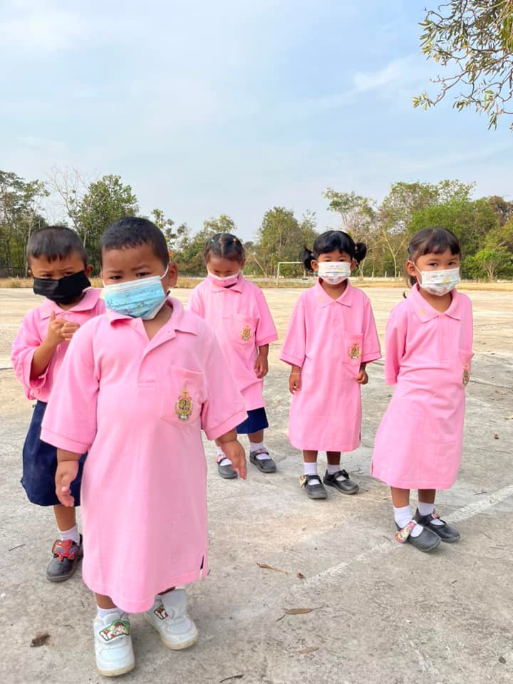 เสื้อเด็ก