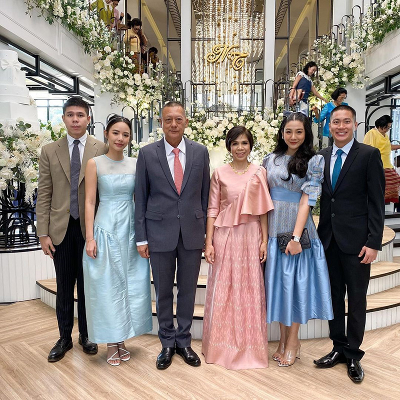 ใบเตย-โจ้ 