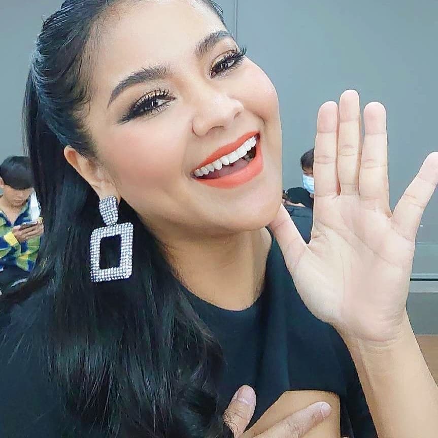 ตั๊ก ศิริพร