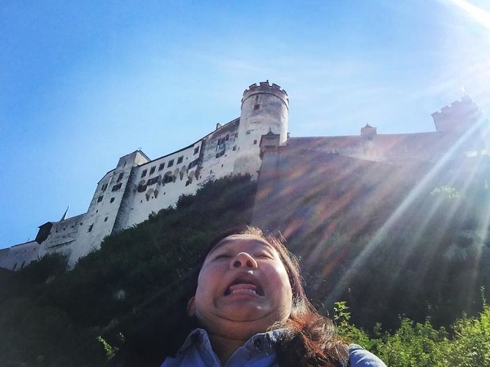 ถ่ายเซลฟี่มุมเสย