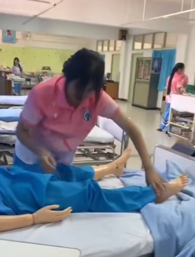 นักศึกษาพยาบาล