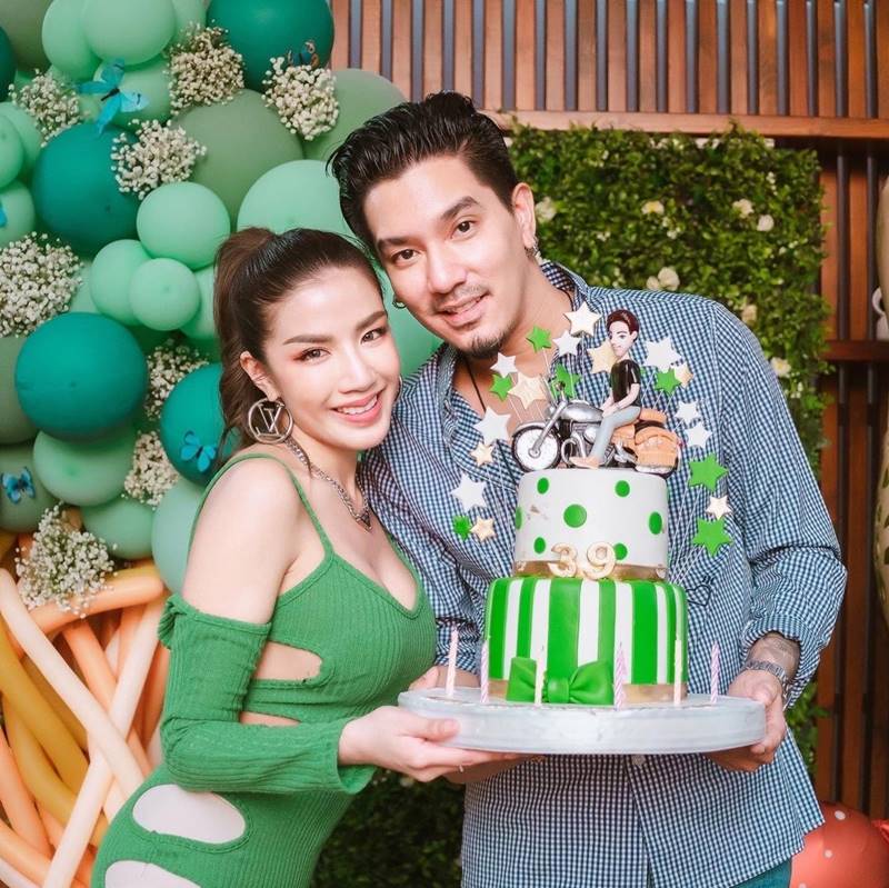 ดีเจแมน พัฒนพล, ใบเตย อาร์สยาม, Forex-3D