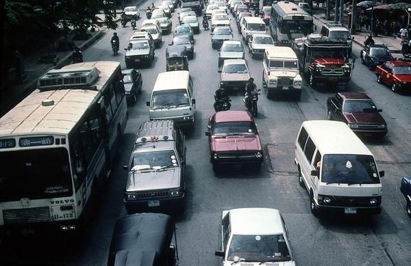 ถนนกรุงเทพ