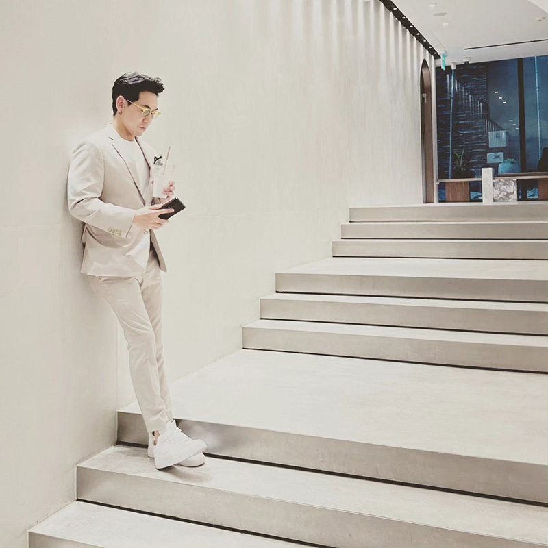 ดีเจเพชรจ้า