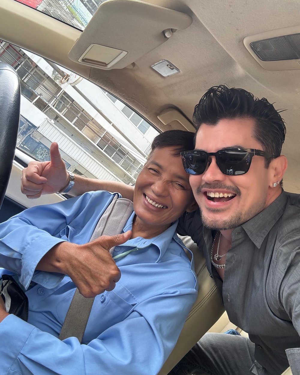 อ้น สราวุธ น้ำตาไหลในแท็กซี่ เจอคนขับเป็นแฟนคลับ