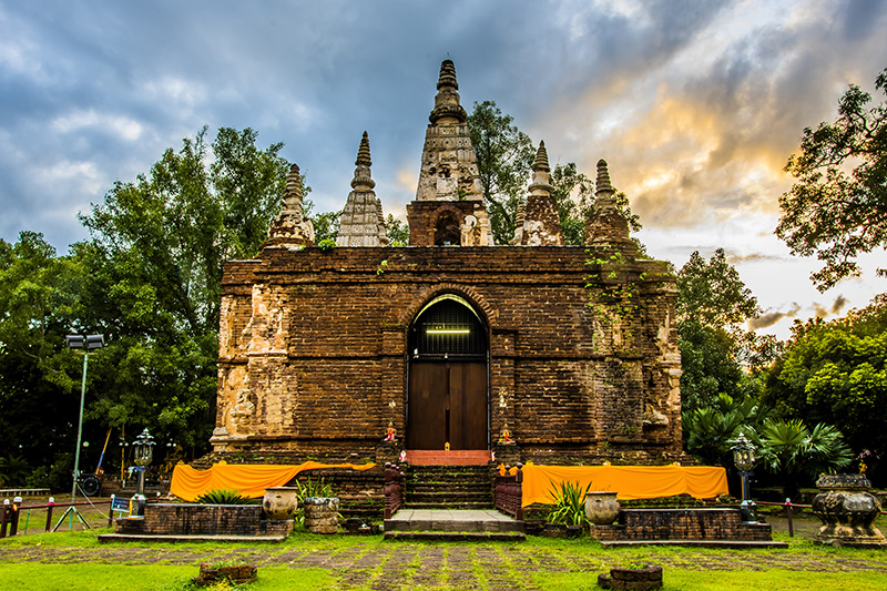 วัดเจดีย์เจ็ดยอด หรือวัดโพธารามวิหาร