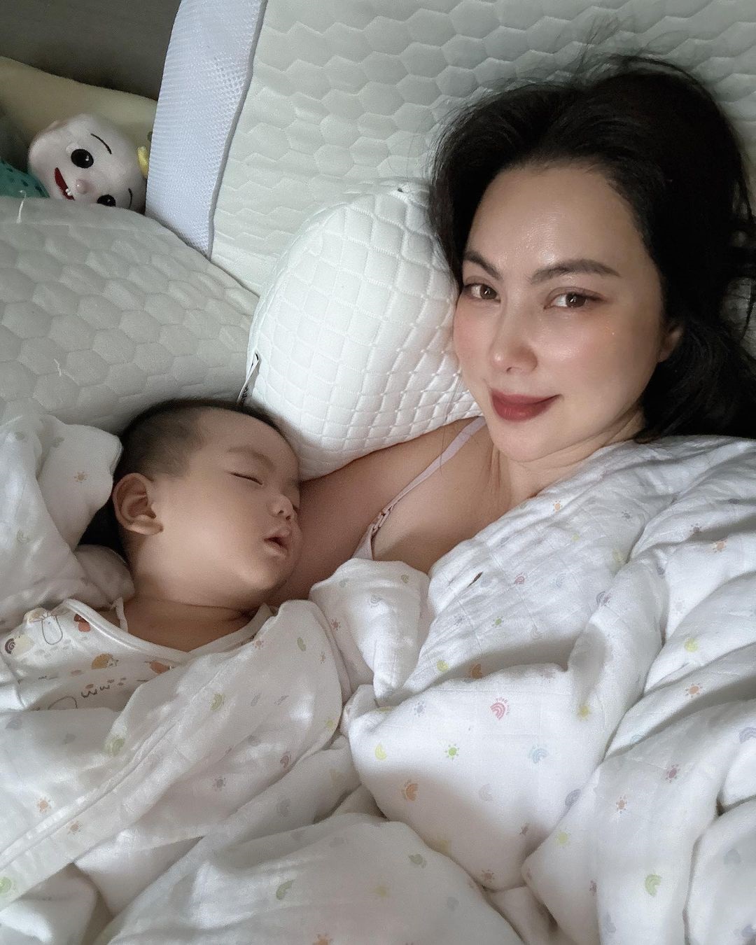 บุ๋ม ปนัดดา 