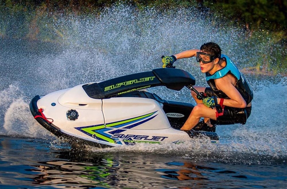 เจ้านาย จินเจษฎ์