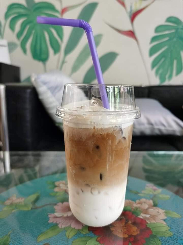 ร้านกาแฟถนนจันทน์