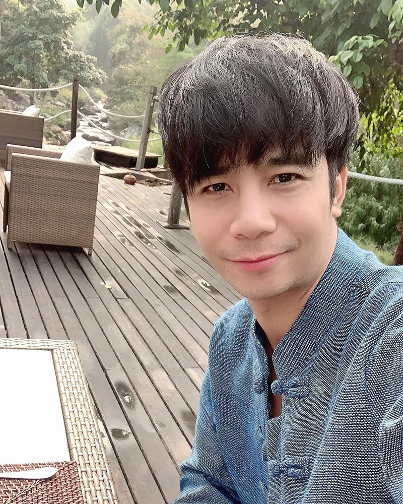 ก้อง ห้วยไร่ 