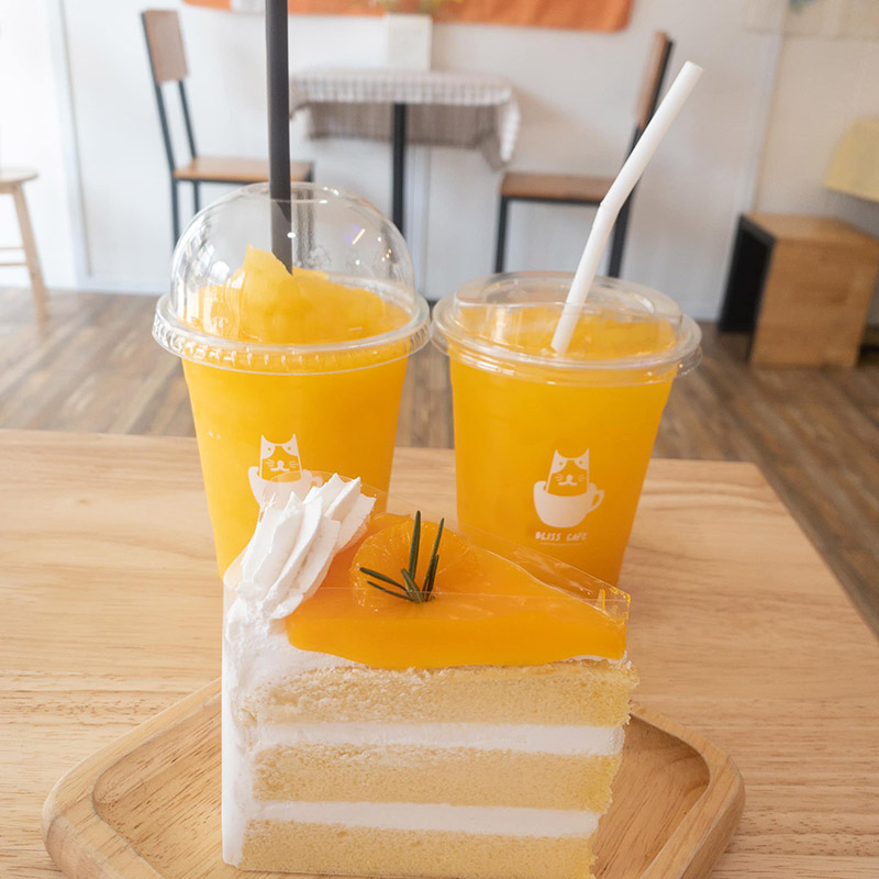 คาเฟ่อำนาจเจริญ 