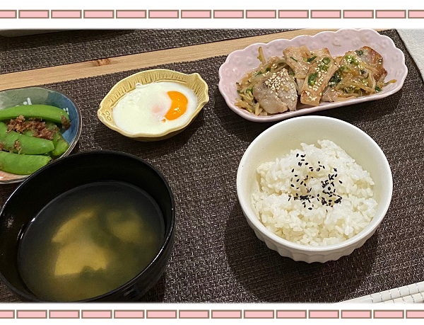 เมนูหมูผัด