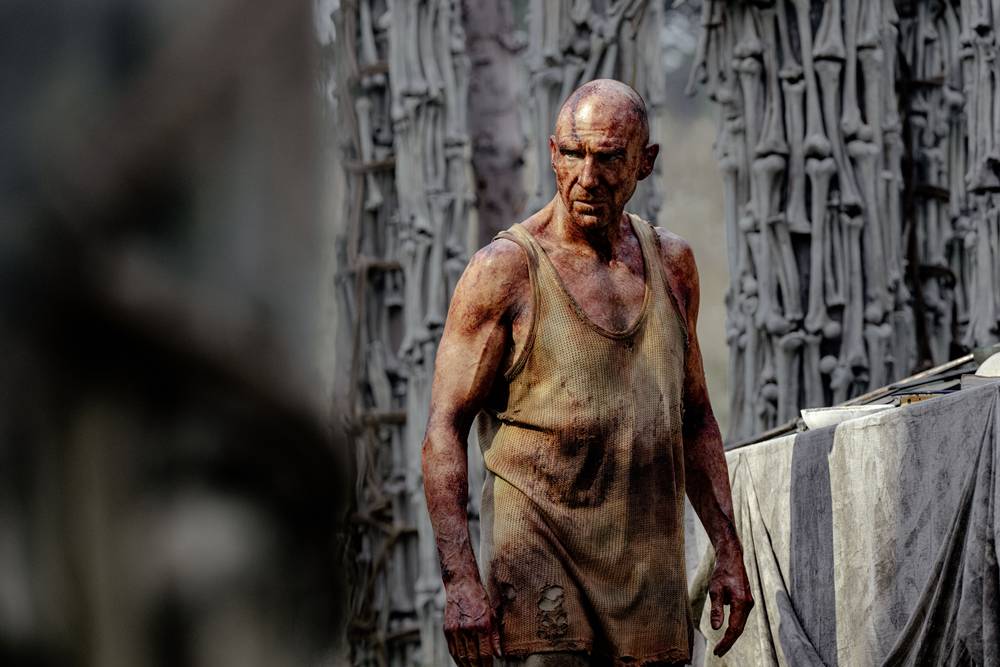ตัวละครหลักจาก 28 Years Later กำลังหนีซอมบี้ Rage