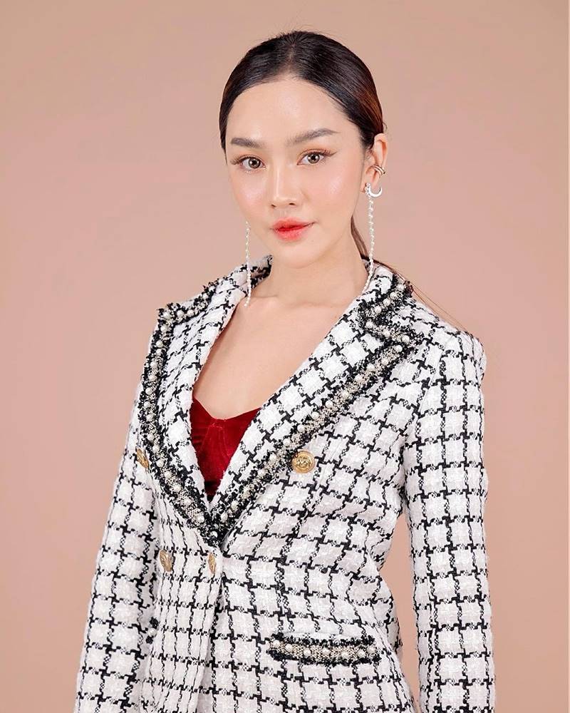 เส้นด้าย สอดอ Style