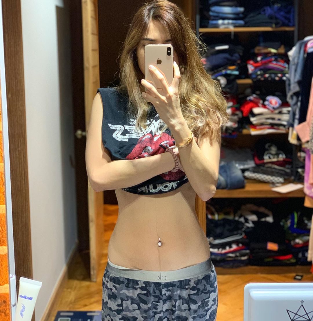 อุ้ม ลักขณา