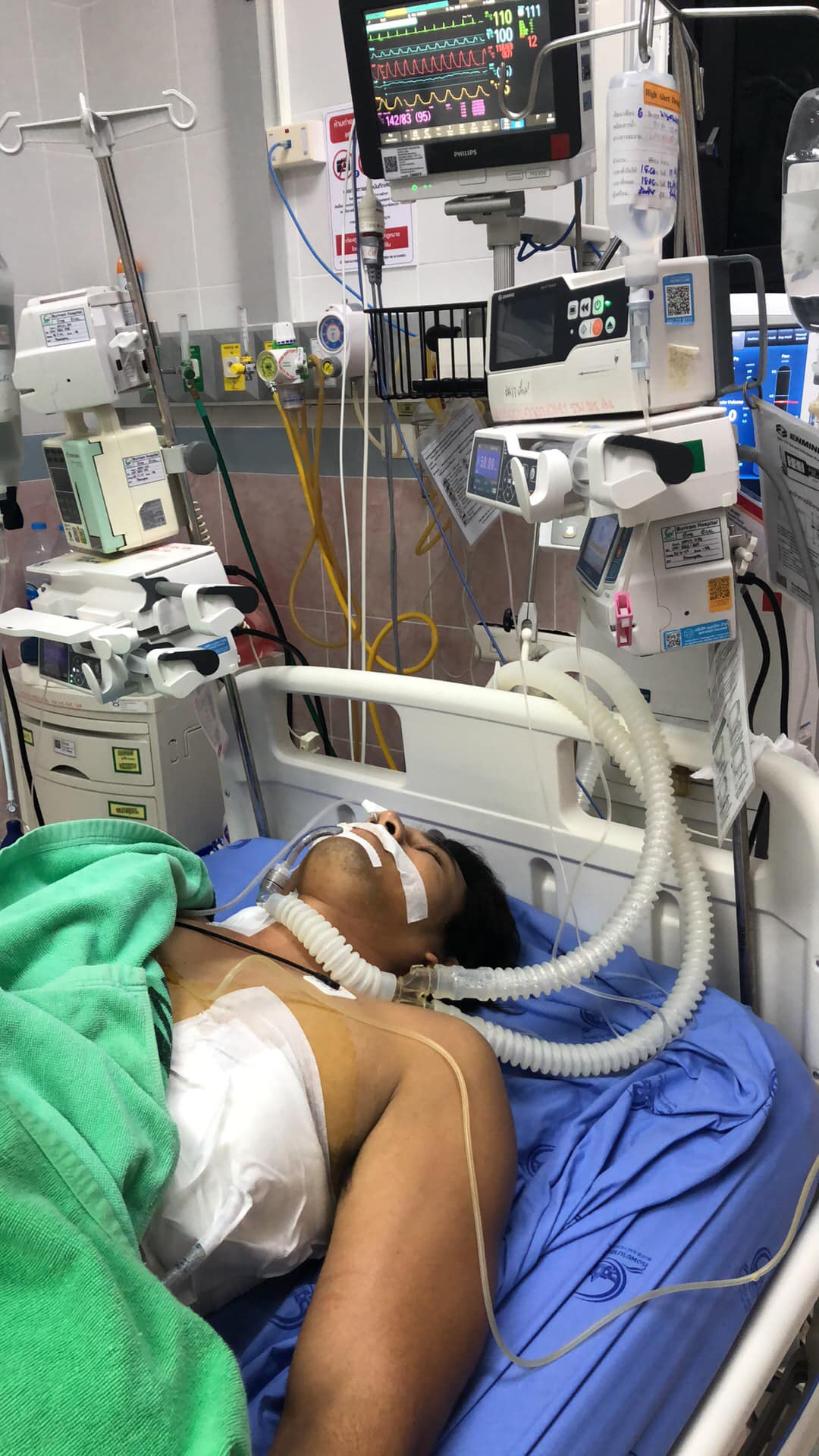 หญิงลี ศรีจุมพล