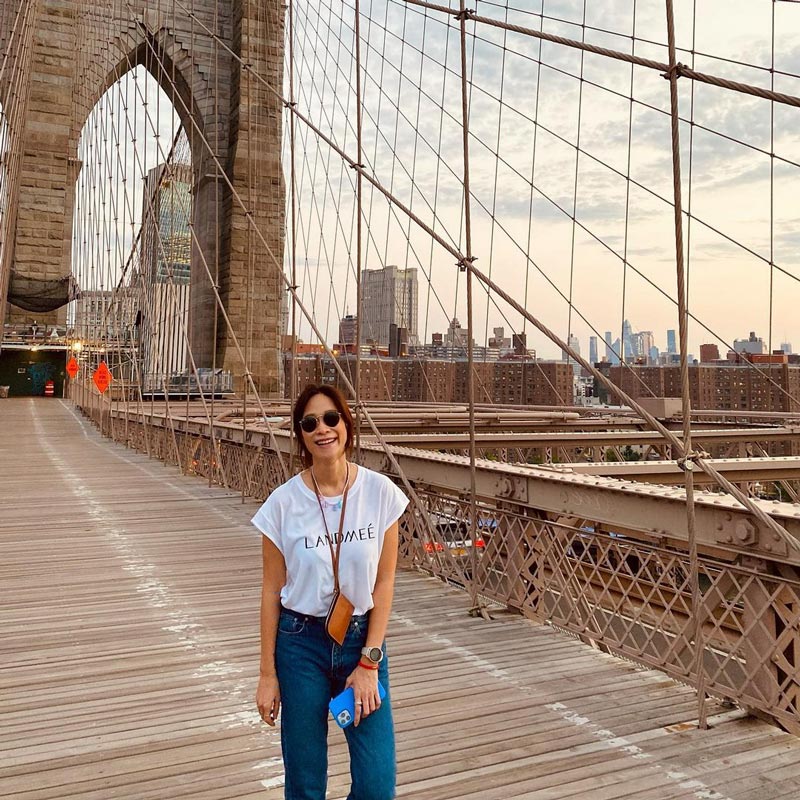 พลอย เฌอมาลย์