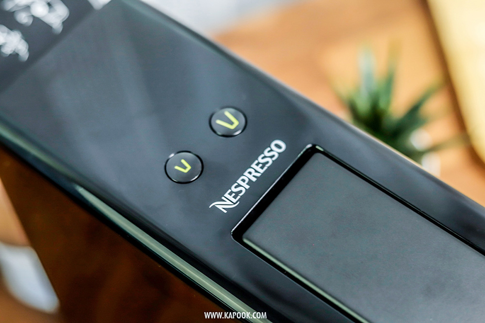 ปุ่มชงกาแฟดำแบบเอสเพรสโซ่ (Espresso) และลุงโก้ (Lungo)