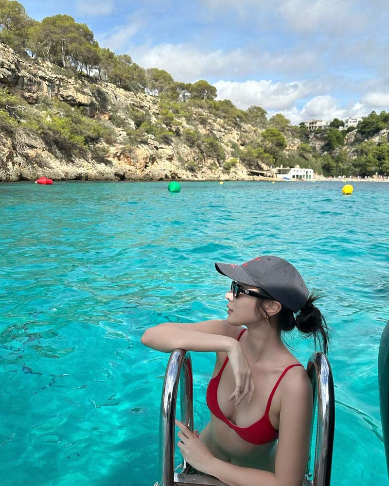 เก้า สุภัสสรา