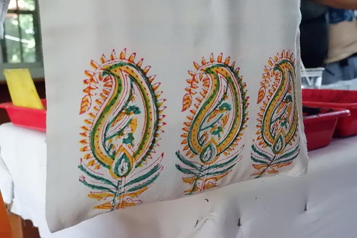 ลวดลายผ้าอู่ทอง