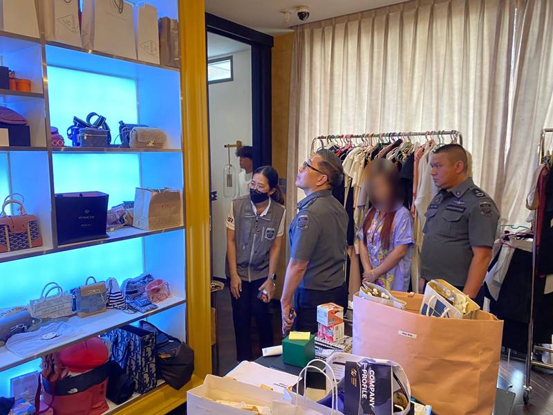 เว็บดูหนังเถื่อนดัง www.movie2free.com ถูกจับ