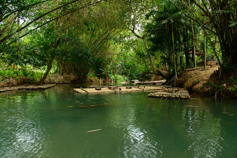 ล่องแพไม้ไผ่บ้านวังหอน